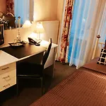 Ξενοδοχείο Amadeus Boutique Deutscher Hof 3*