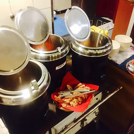 Amadeus Boutique Deutscher Hof 3*