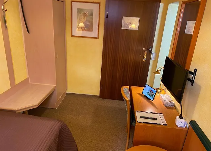 Amadeus Boutique Deutscher Hof