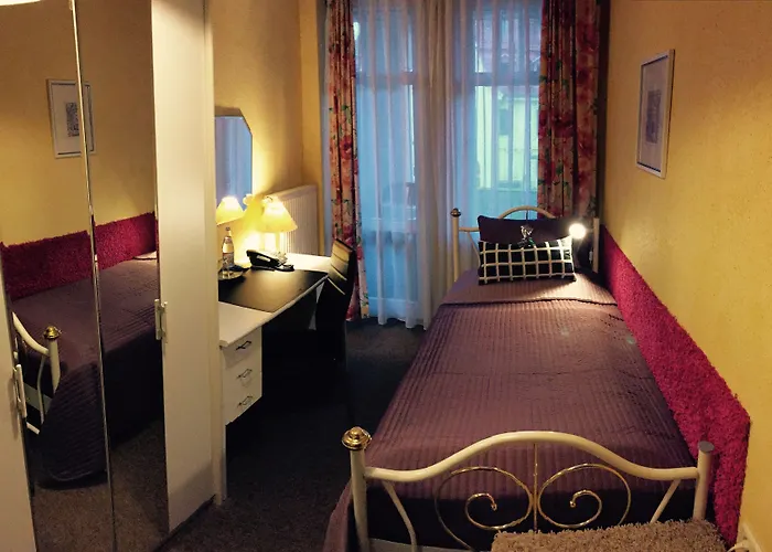 Amadeus Boutique Deutscher Hof Hotel 3*