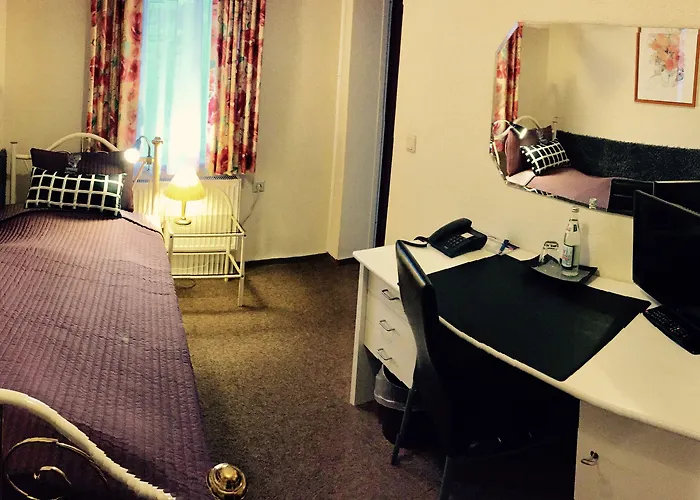 Hotel Amadeus Boutique Deutscher Hof 3*