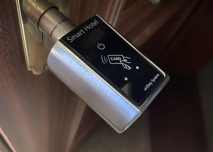 Hotel Amadeus Boutique Deutscher Hof 3*